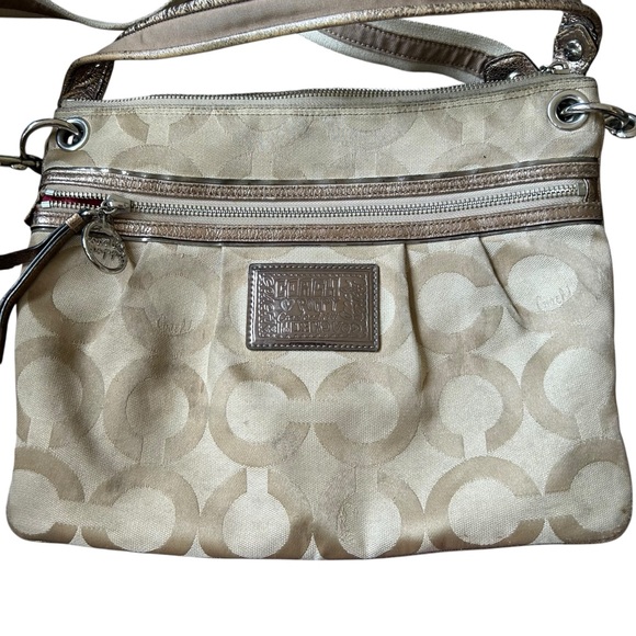 Coach Poppy Crossbody Bag Khaki Gold C Print – Stained Strap Wear Authentic - Picture 6 of 8